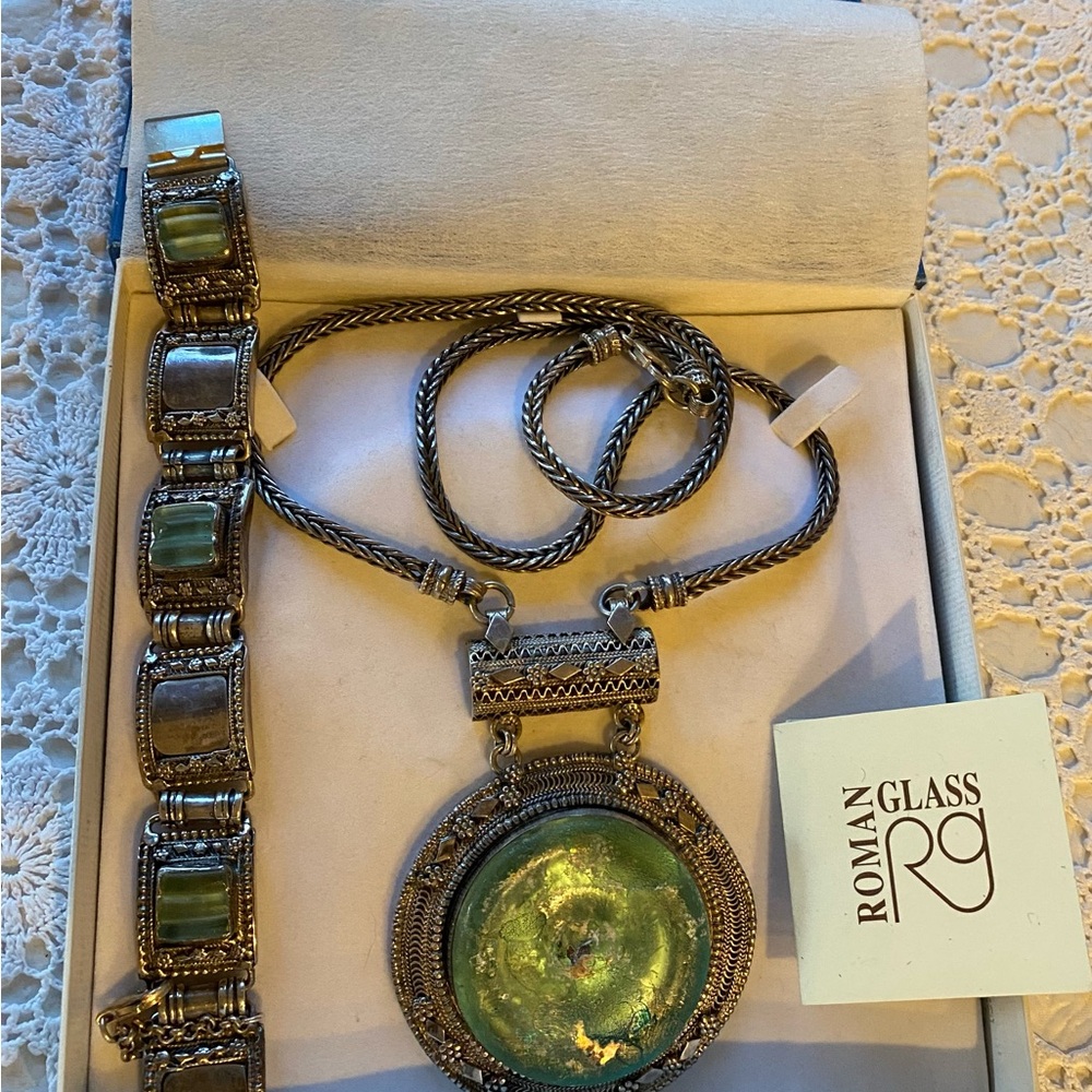 Roman Glass Jewelry Set